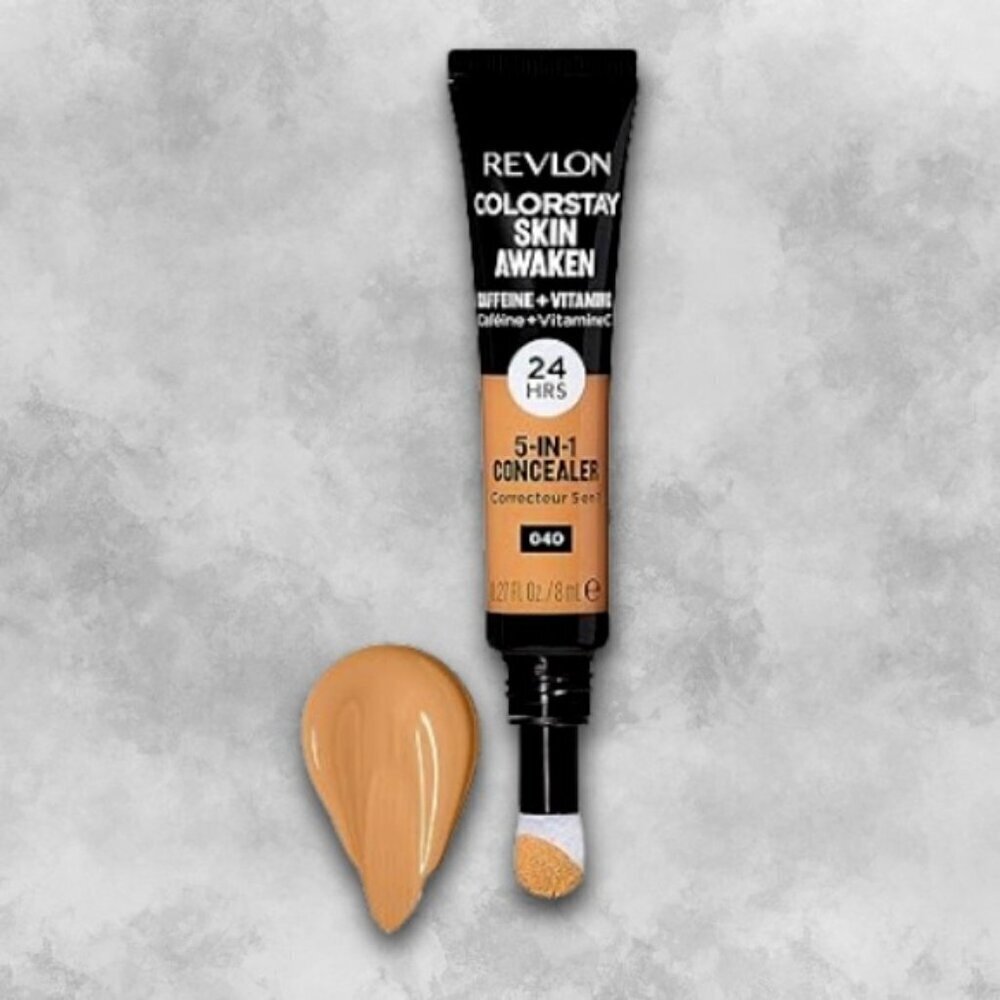 Revlon Colorstay Concealer Skin Awaken Caffeine & Vitamin C 5-in-1 040 W 8ml NWT